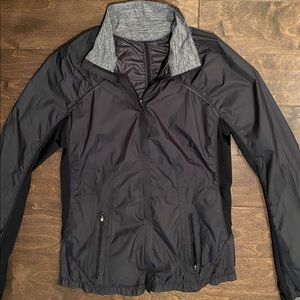 Lululemon reflective windbreaker jacket
